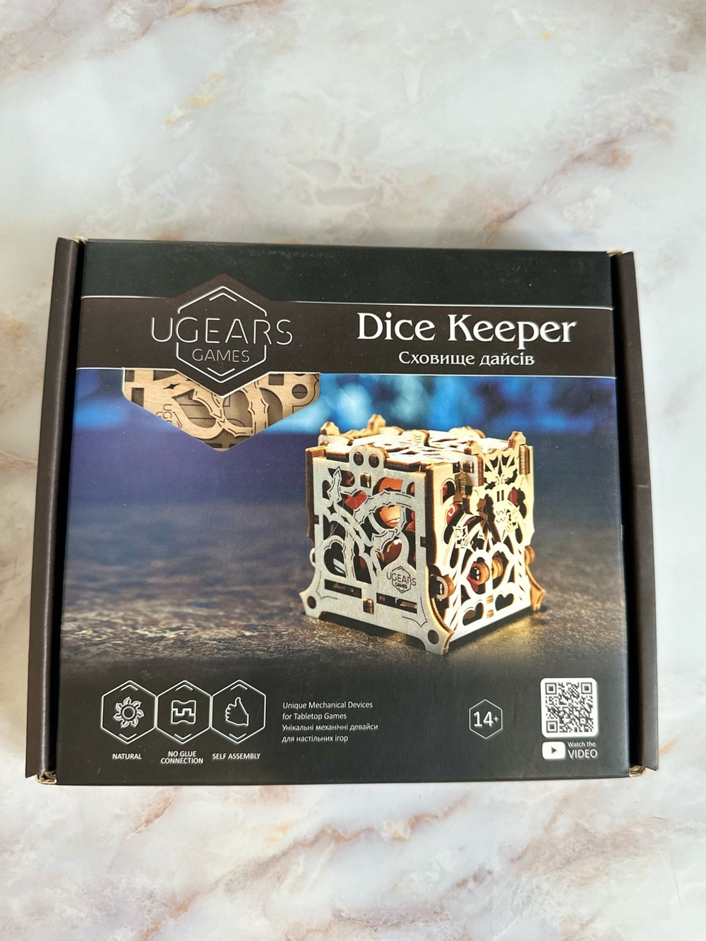 UGEARS NWT Dice Keeper Wooden Mechanical Puzzle Kit D&D